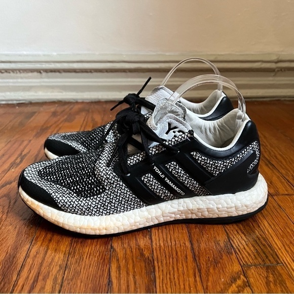 Adidas Yohji Yamamoto Y-3 Pureboost black/white size 6.5 lightly worn. - Picture 8 of 9